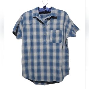 The North Face Casual Blue Checkered  Popover Dolman Short Sleeve Shirt Small